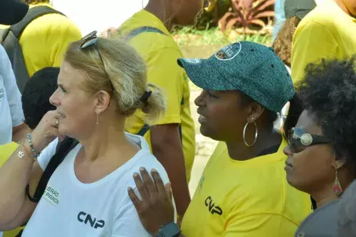 défilé foire de bras panon 2024